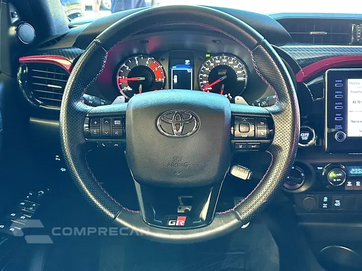 HILUX 2.8 D-4D TURBO DIESEL CD GR-S 4X4 AUTOMÁTICO