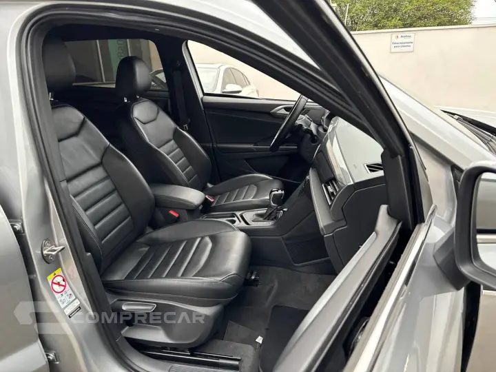 TAOS Highline 1.4 250 TSI Flex Aut. BLINDADO