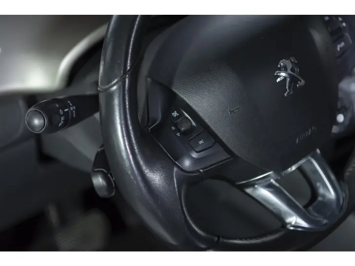 2008 1.6 16V FLEX ALLURE 4P AUTOMÁTICO