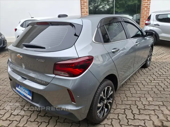 ONIX 1.0 TURBO FLEX PREMIER AUTOMÁTICO