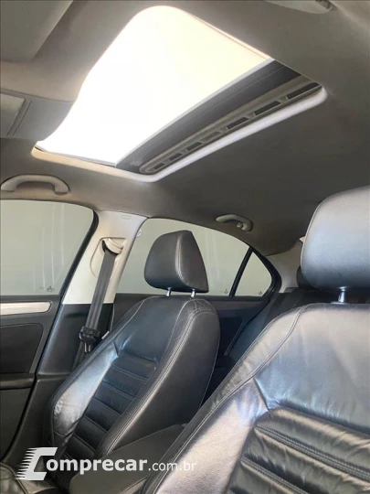 JETTA 2.0 TSI HIGHLINE 200CV GASOLINA 4P TIPTRONIC