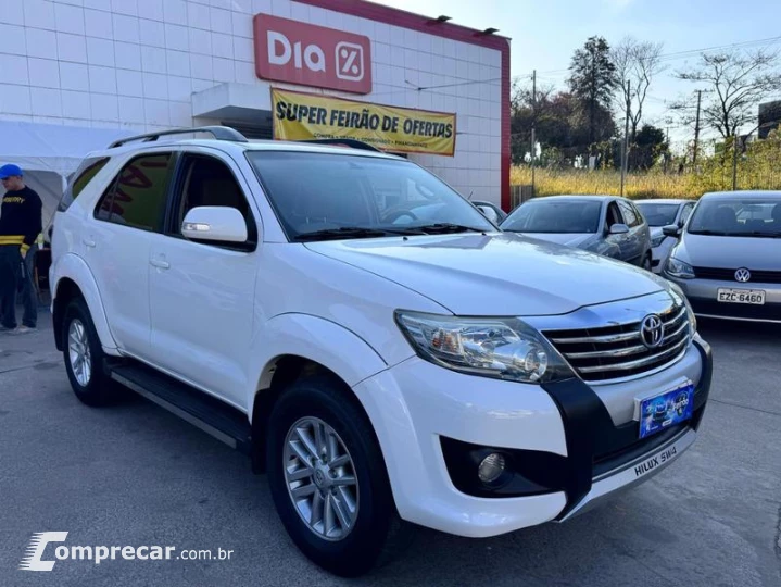 HILUX SW4 4X2SR