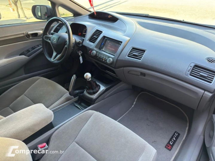 Civic Sed. LXL/LXL SE 1.8 Flex 16V Mec.