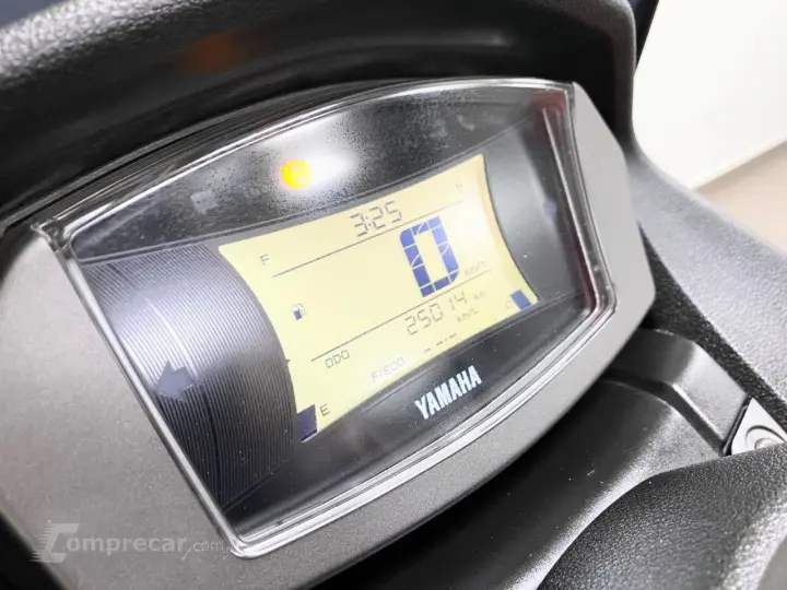 YAMAHA NMAX CONNECTED 160 ABS