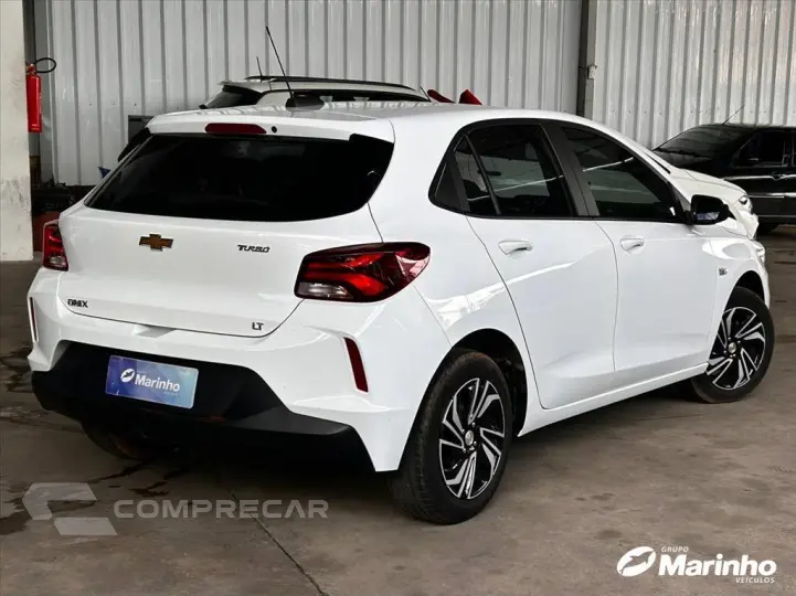 ONIX 1.0 TURBO FLEX LT AUTOMÁTICO