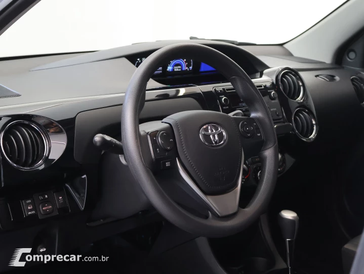 ETIOS 1.5 X Plus 16V