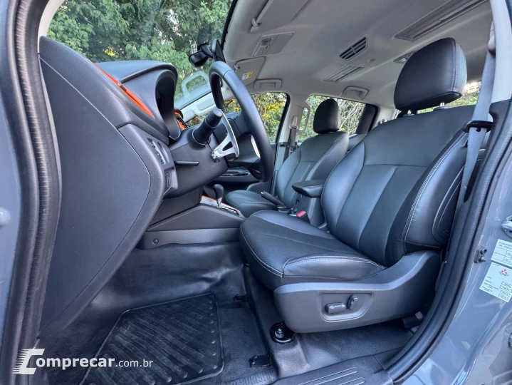 L200 TRITON 2.4 16V Turbo Sport Savana Sertôes CD 4X4