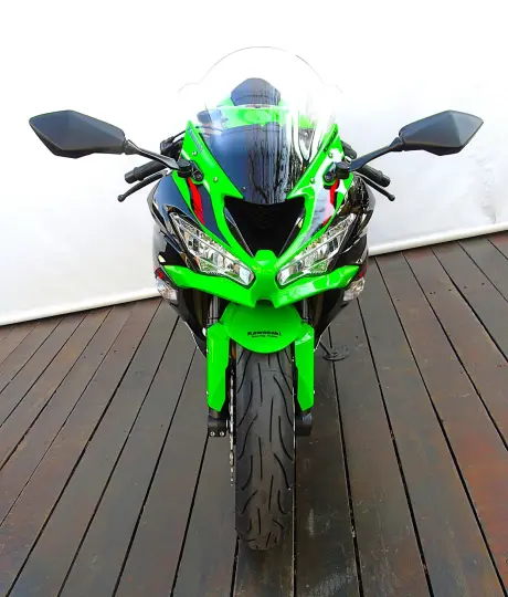 KAWASAKI NINJA ZX-6R KRT