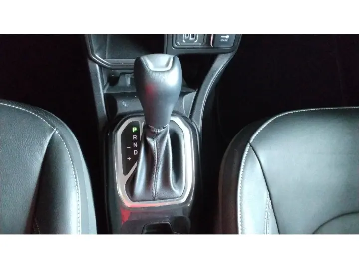 RENEGADE 1.3 T270 TURBO FLEX LONGITUDE AT6