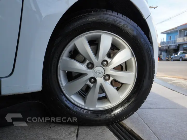 HB20S 1.6 COMFORT PLUS 16V FLEX 4P MANUAL