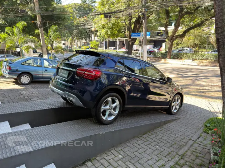 GLA 200 1.6 CGI Advance 7g-dct