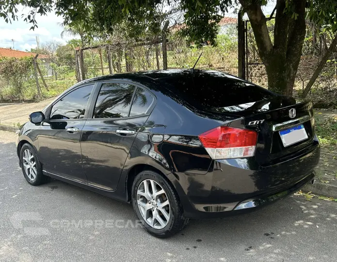 CITY 1.5 EXL Sedan 16V