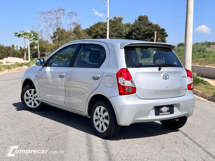 Etios XS 1.3 (Flex)