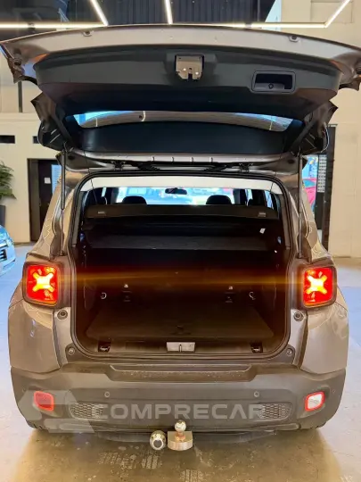 Renegade Sport 1.8 4x2 Flex 16V Aut.