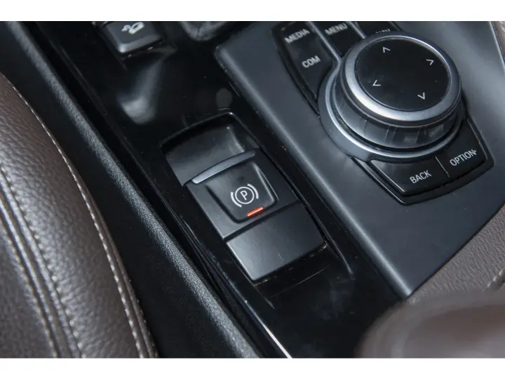 X1 2.0 16V TURBO ACTIVEFLEX XDRIVE25I SPORT 4P AUTOMÁTICO
