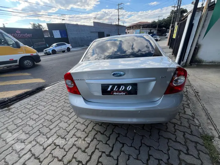 FOCUS 2.0 16V