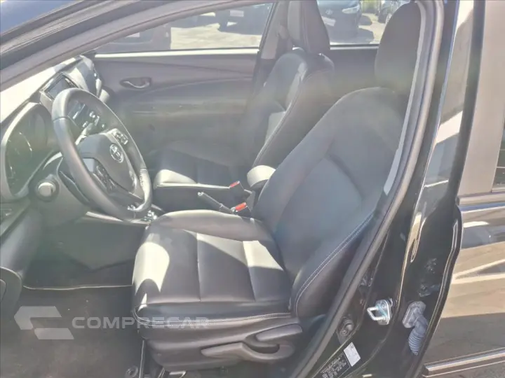 YARIS 1.5 16V FLEX SEDAN XLS CONNECT MULTIDRIVE