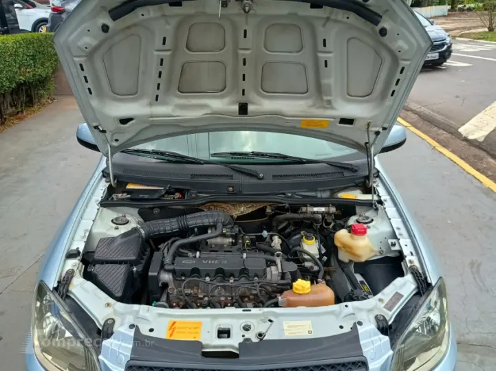 CELTA 1.0 MPFI LT 8V