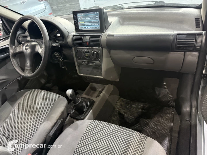 CLASSIC 1.0 MPFI LS 8V FLEX 4P MANUAL