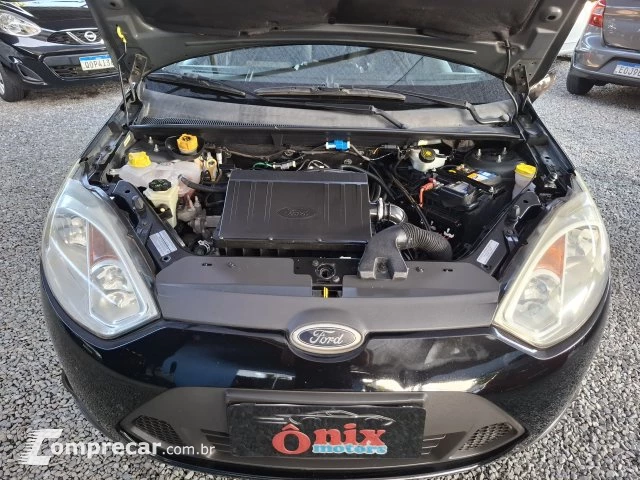 FIESTA HATCH - 1.6 ROCAM SE PLUS 8V 4P MANUAL