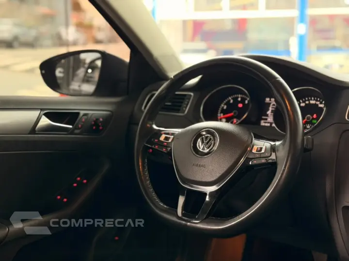 JETTA 1.4 16V TSI COMFORTLINE GASOLINA 4P TIPTRONIC