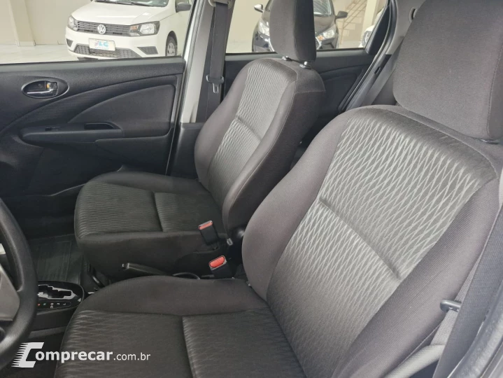 Etios Hatch 1.3 16V 4P FLEX X AUTOMÁTICO