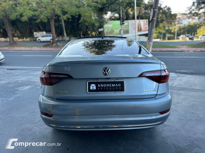 Jetta 1.4 250 Tsi Total Flex Comfortline Tiptronic