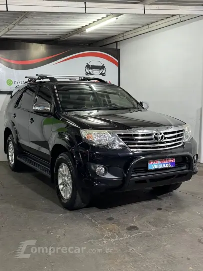 Hilux SW4 SR 4x2 2.7/ 2.7 Flex 16V Aut.