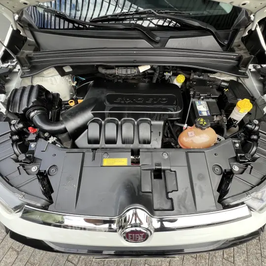 Toro Freedom Road 1.8 16V Flex Aut.