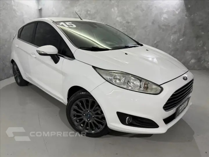 FIESTA 1.6 Titanium Hatch 16V