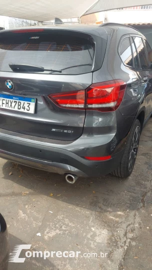 BMW X.I