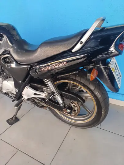 CB 500
