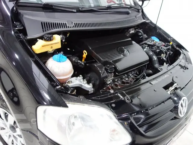 FOX - 1.0 MI 8V 4P MANUAL