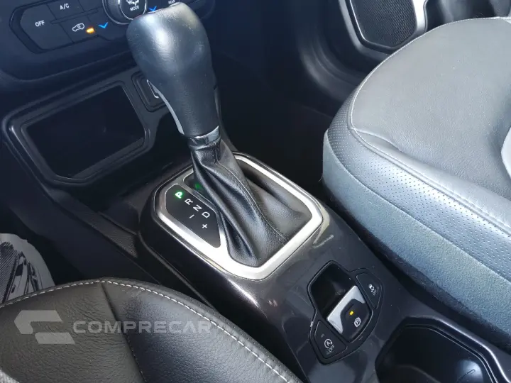 RENEGADE 1.3  T270 TURBO FLEX LONGITUDE AT6