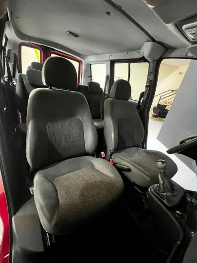 Doblo ESSENCE 1.8 Flex 16V 5p
