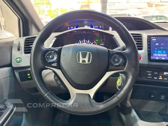 CIVIC - 1.8 LXS 16V 4P AUTOMÁTICO