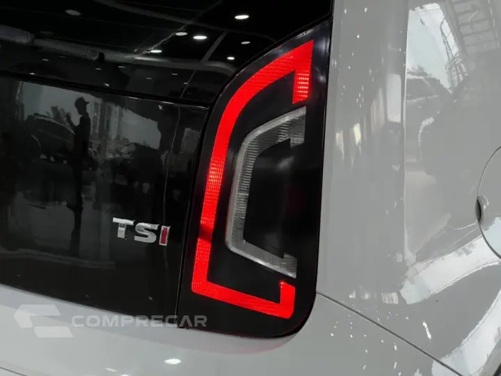 CROSS UP 1.0 TSI 12V FLEX 4P MANUAL