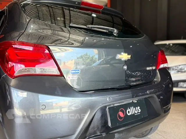 ONIX - 1.0 MPFI LT 8V 4P MANUAL