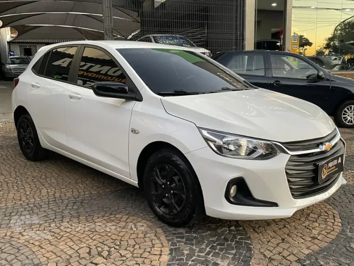 ONIX HATCH 1.0 12V Flex 5p Mec.