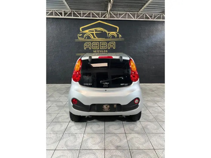 QQ 1.0 MPFI LOOK 12V FLEX 4P MANUAL