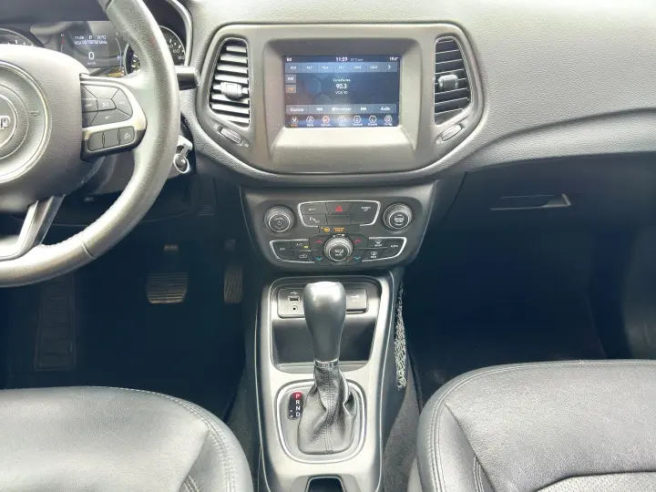 COMPASS 2.0 16V FLEX SPORT AUTOMÁTICO