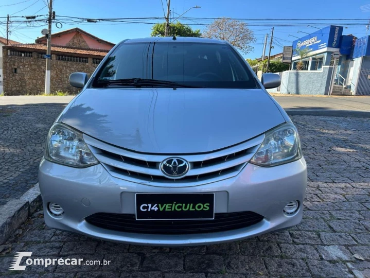 ETIOS XS Sedan1.5 Flex 16V 4p Mec.