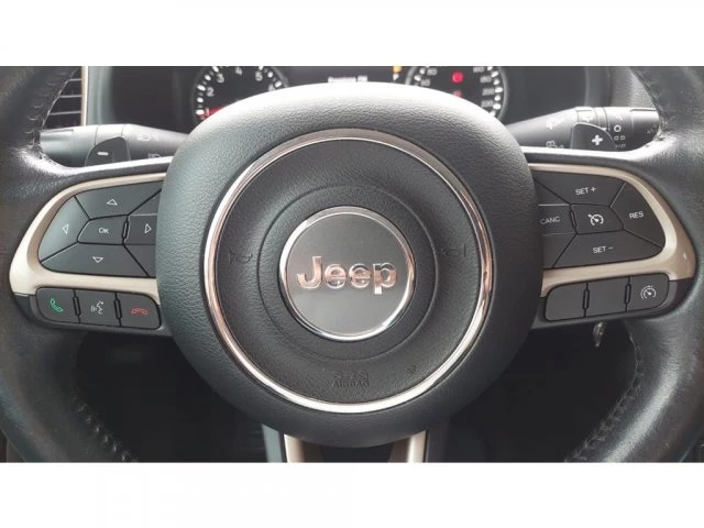 RENEGADE - 1.8 16V LONGITUDE 4P AUTOMÁTICO