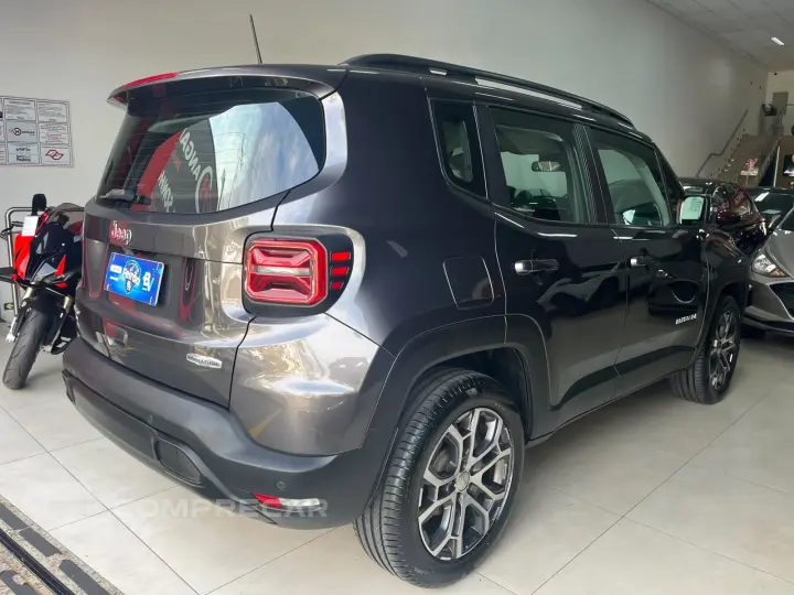 RENEGADE 1.3 T270 TURBO FLEX LONGITUDE AT6