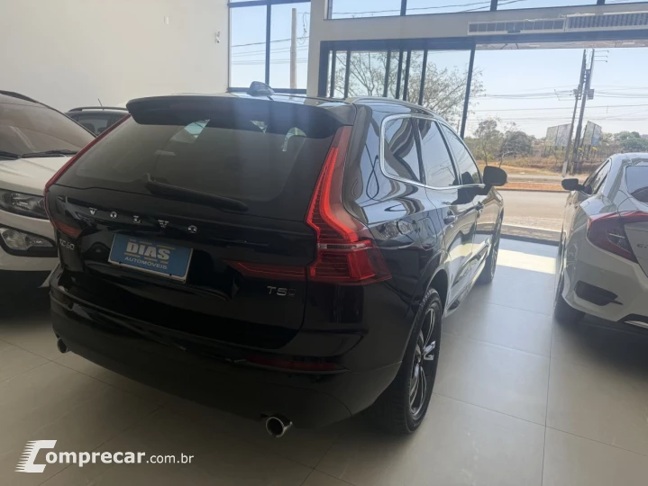 XC60 2.0 4P T5 MOMENTUM TURBO AUTOMÁTICO