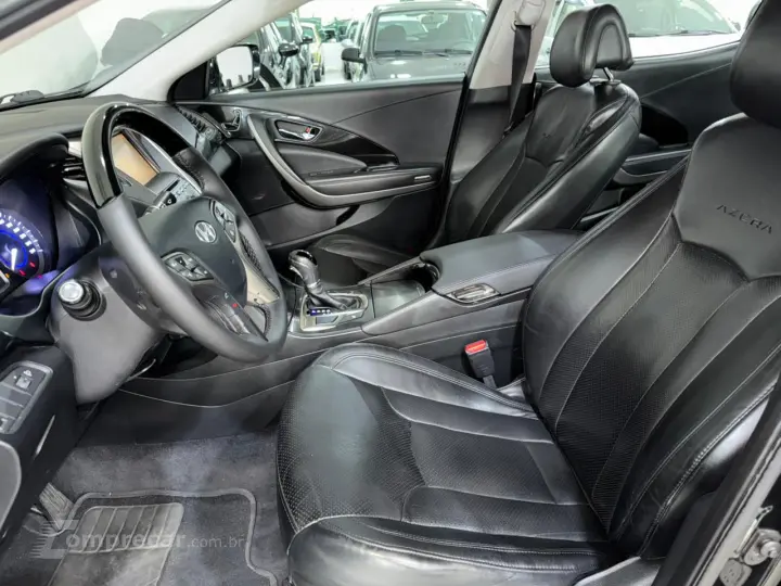 AZERA 3.0 MPFI GLS V6 24V