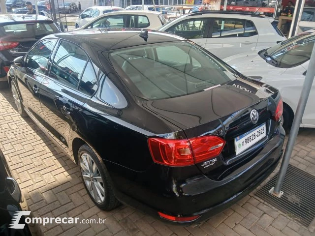 JETTA - 2.0 COMFORTLINE 4P TIPTRONIC