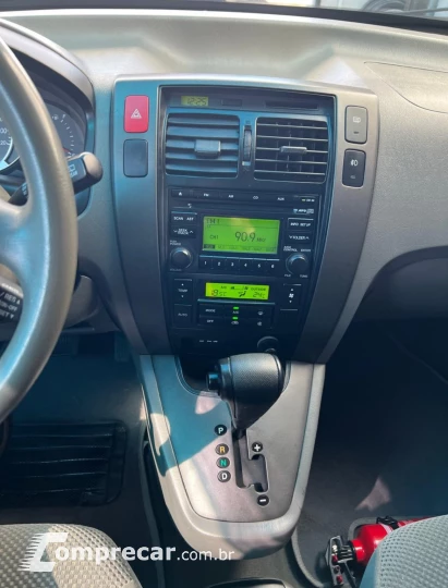 TUCSON 2.0 MPFI GLS 4X2 16V 143cv 2WD