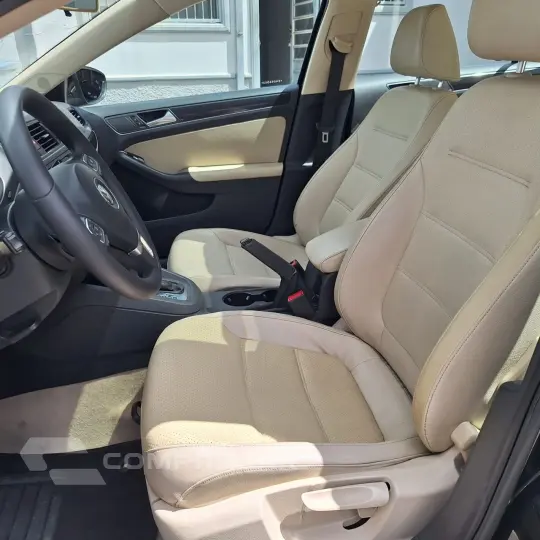 Jetta 2.0 4P FLEX COMFORTLINE TIPTRONIC AUTOMÁTICO
