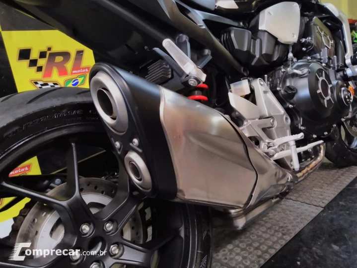 CB 1000R